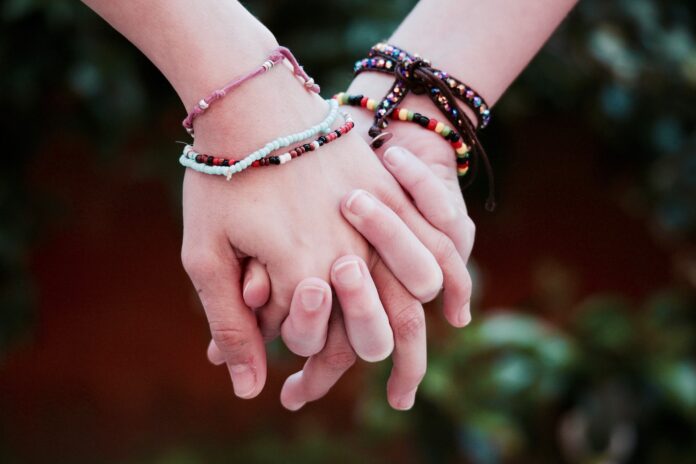 friendship-2156172_1920